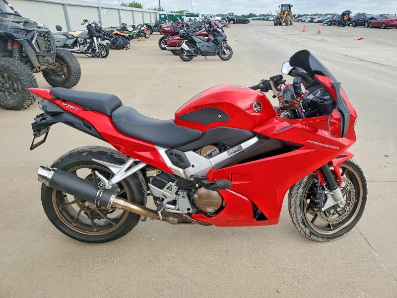 2014 HONDA VFR800 JH2RC7915EK000646