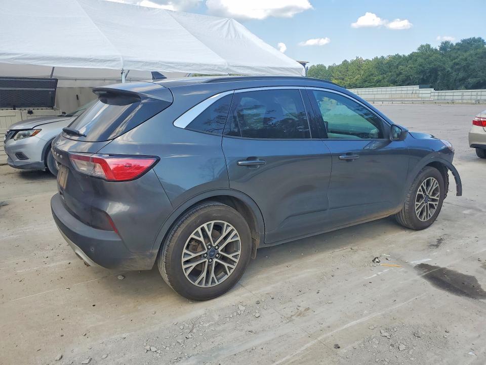 2020 FORD ESCAPE SEL — Фото 3 из 14