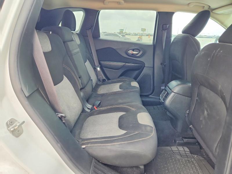 2014 JEEP CHEROKEE LATITUDE — Фото 11 из 13