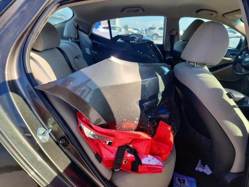 2014 KIA OPTIMA LX — Фото 10 из 12