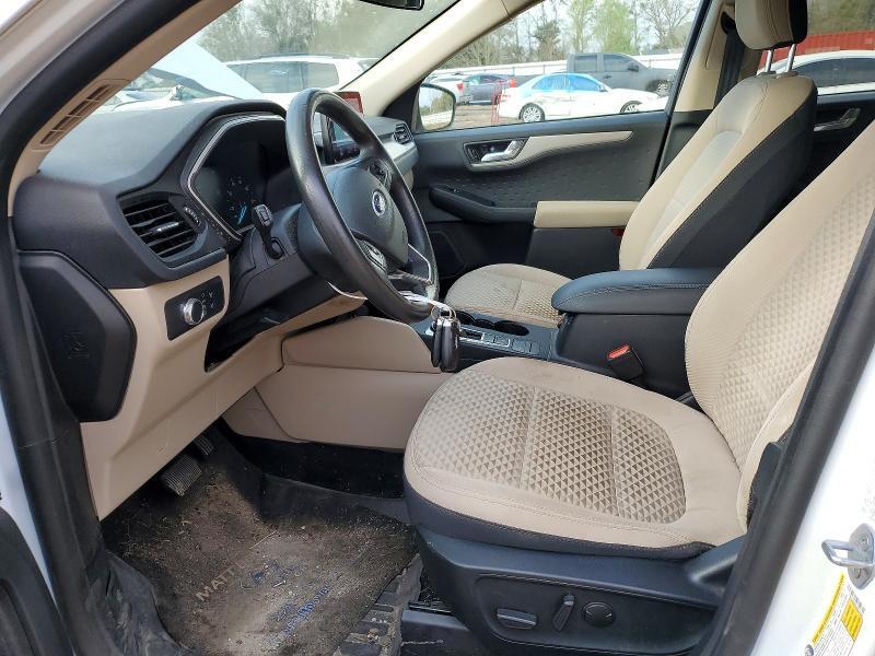 2020 FORD ESCAPE SE — Фото 7 из 12