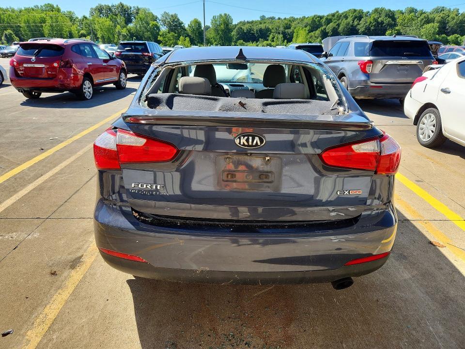 2014 KIA FORTE — Фото 6 из 12