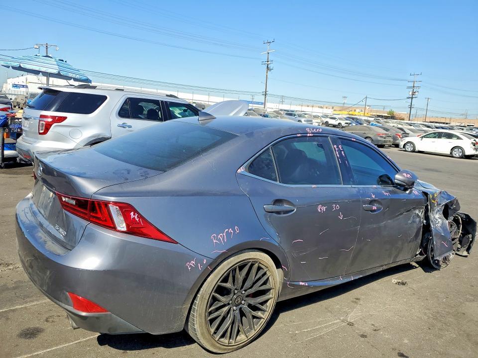 2014 LEXUS IS 350 — Фото 3 из 12