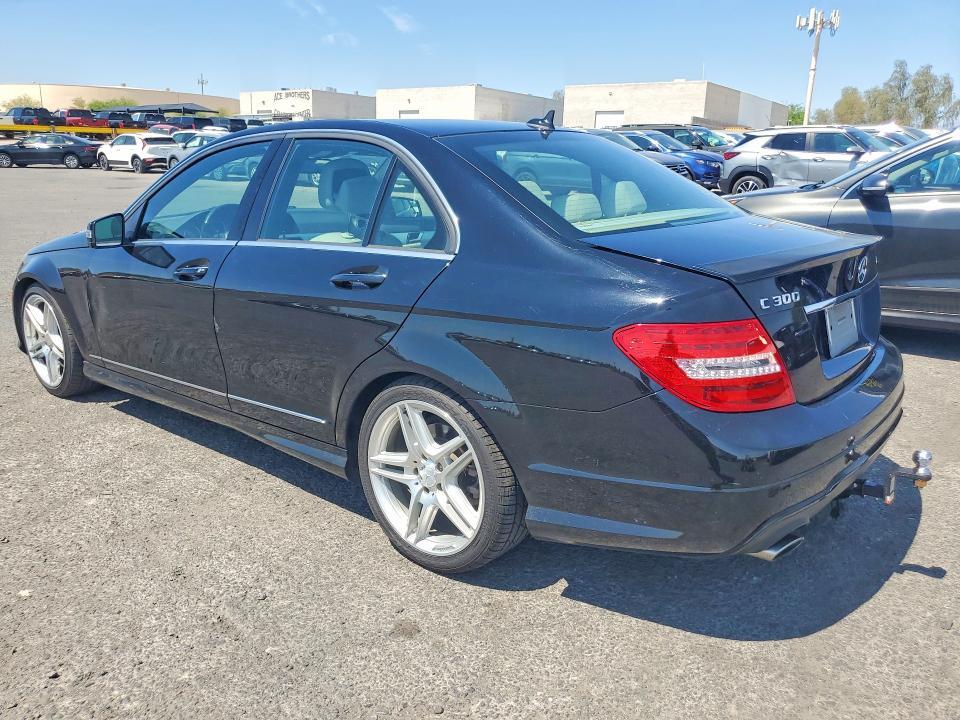 2014 MERCEDES-BENZ C 300 4MATIC — Фото 2 из 12