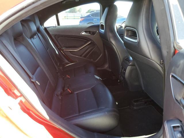 2014 MERCEDES-BENZ CLA 250 — Фото 10 из 12