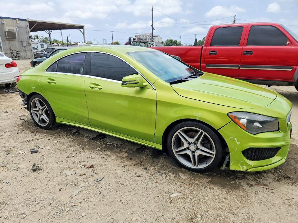 2014 MERCEDES-BENZ CLA 250 — Фото 4 из 13