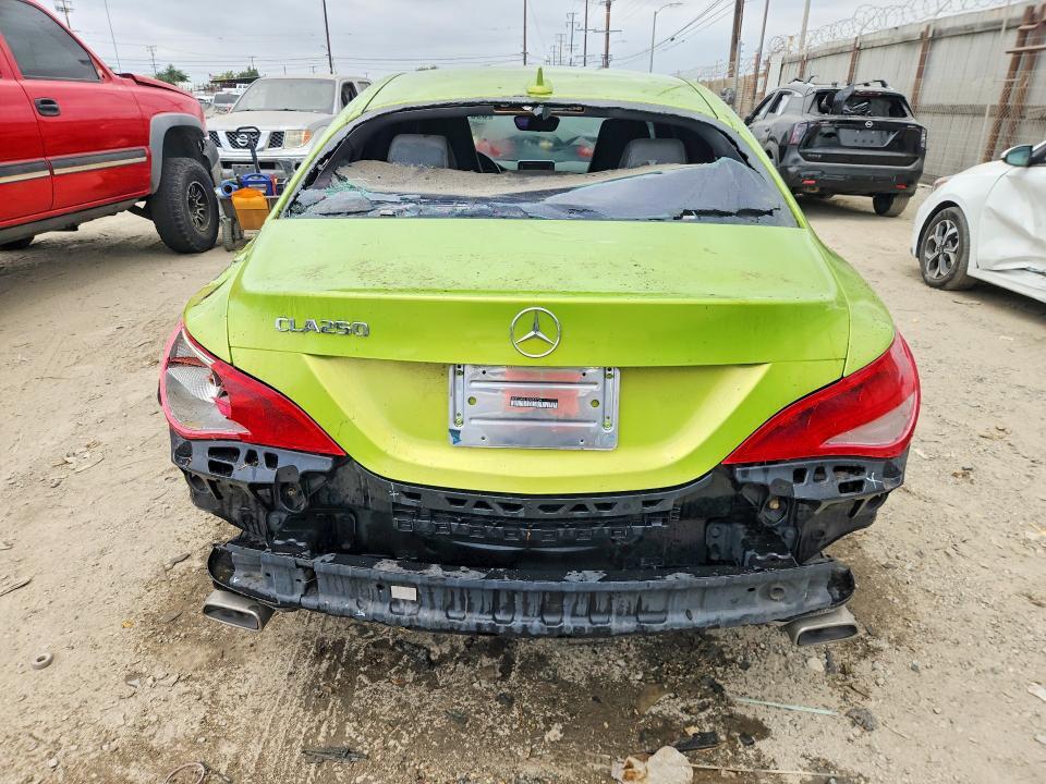 2014 MERCEDES-BENZ CLA 250 — Фото 6 из 13