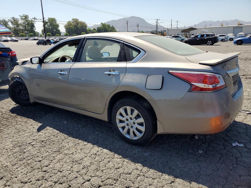 2014 NISSAN ALTIMA 2.5 S — Фото 2 из 12