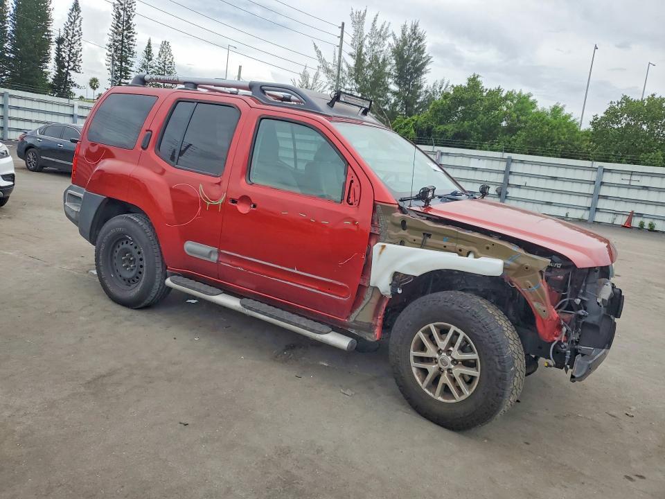 2014 NISSAN XTERRA S — Фото 4 из 14