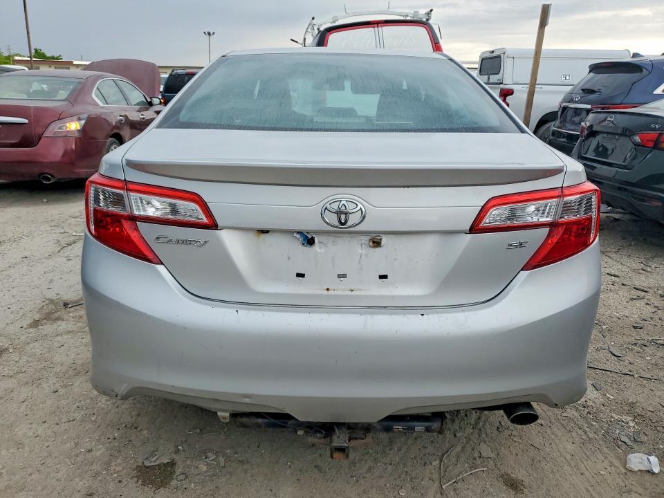4T1BF1FK8EU411745 2014 TOYOTA CAMRY photo no. 6