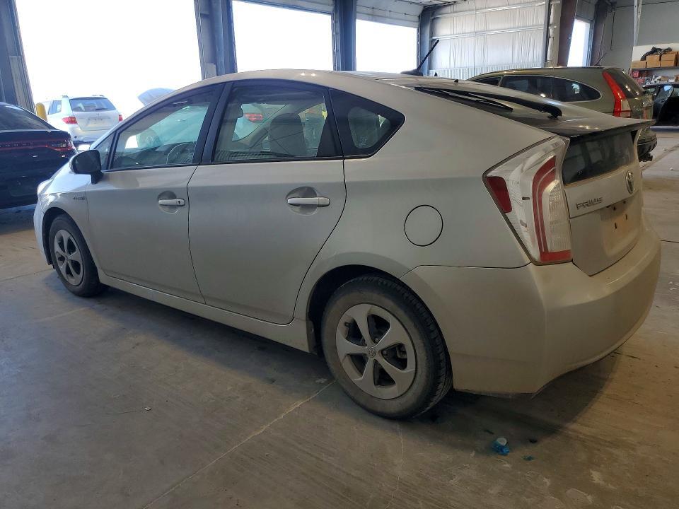 2014 TOYOTA PRIUS FOUR — Фото 2 из 12