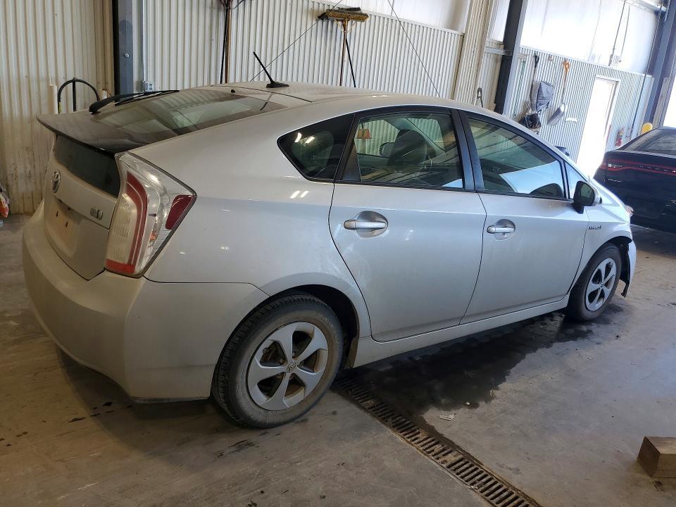 2014 TOYOTA PRIUS FOUR — Фото 3 из 12