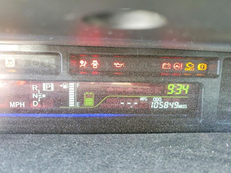 2014 TOYOTA PRIUS V THREE — Фото 9 из 12