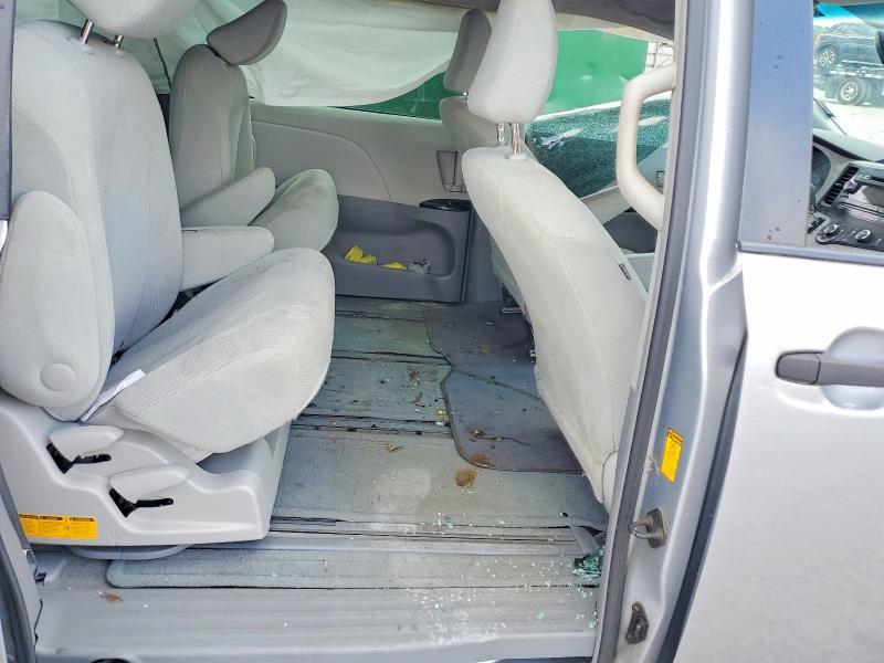 2014 TOYOTA SIENNA L 7-PASSENGER — Фото 11 из 13