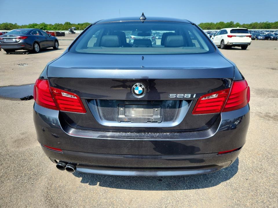 2013 BMW 528 I — Фото 6 из 12