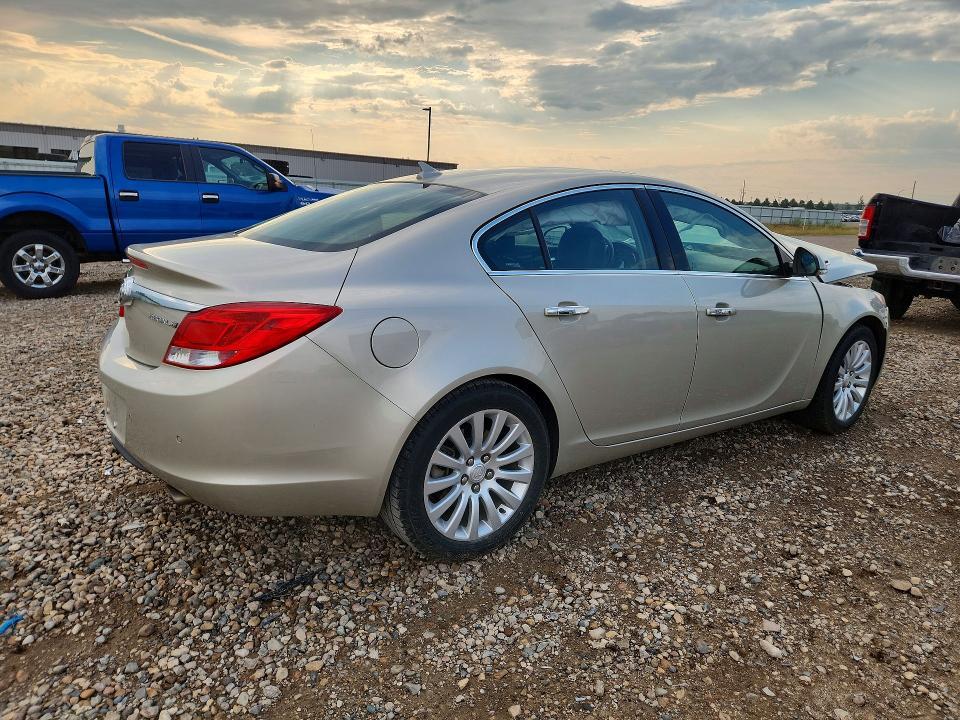 2G4GS5EV4D9175322 2013 BUICK REGAL photo no. 3