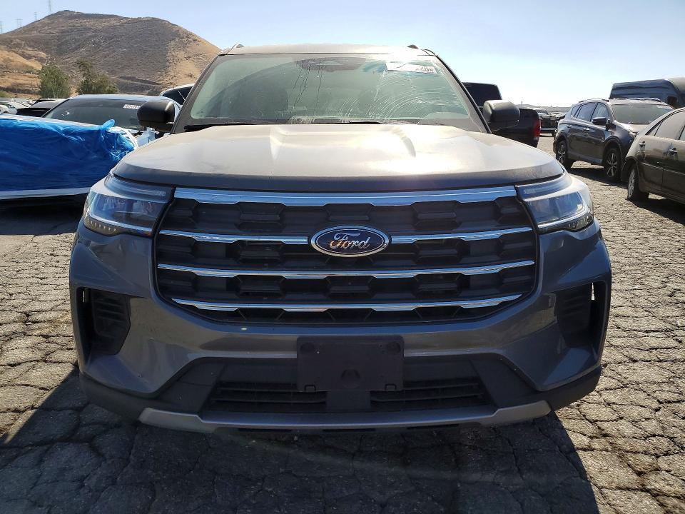 2025 FORD EXPLORER ACTIVE — Фото 5 из 13