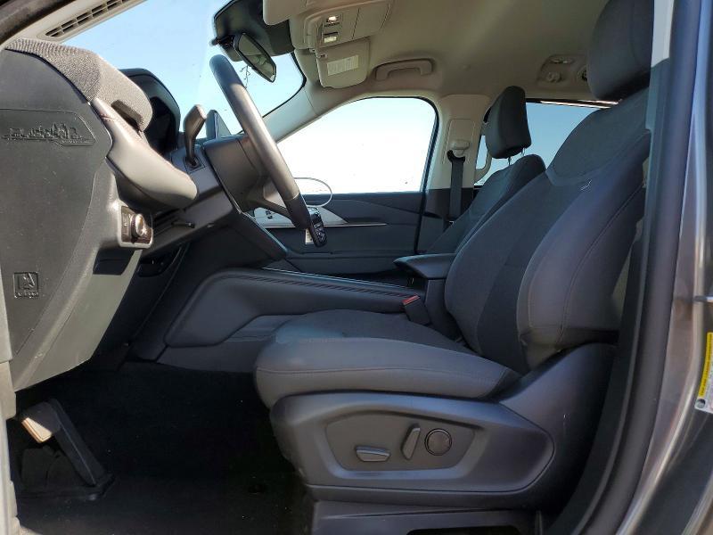 2025 FORD EXPLORER ACTIVE — Фото 7 из 13