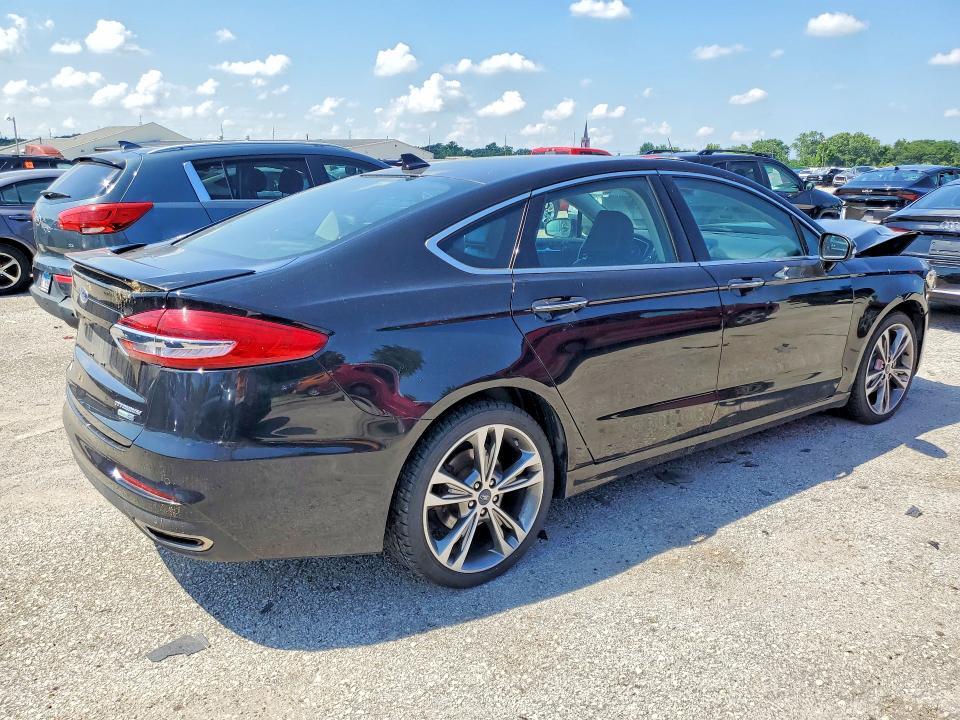 3FA6P0D9XLR194285 2020 FORD FUSION photo no. 3