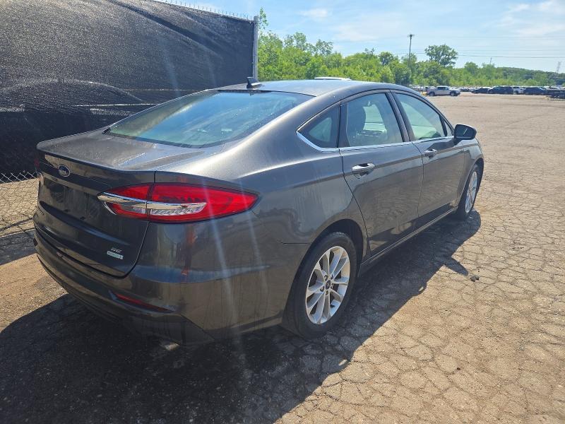2020 FORD FUSION SE — Фото 3 из 12