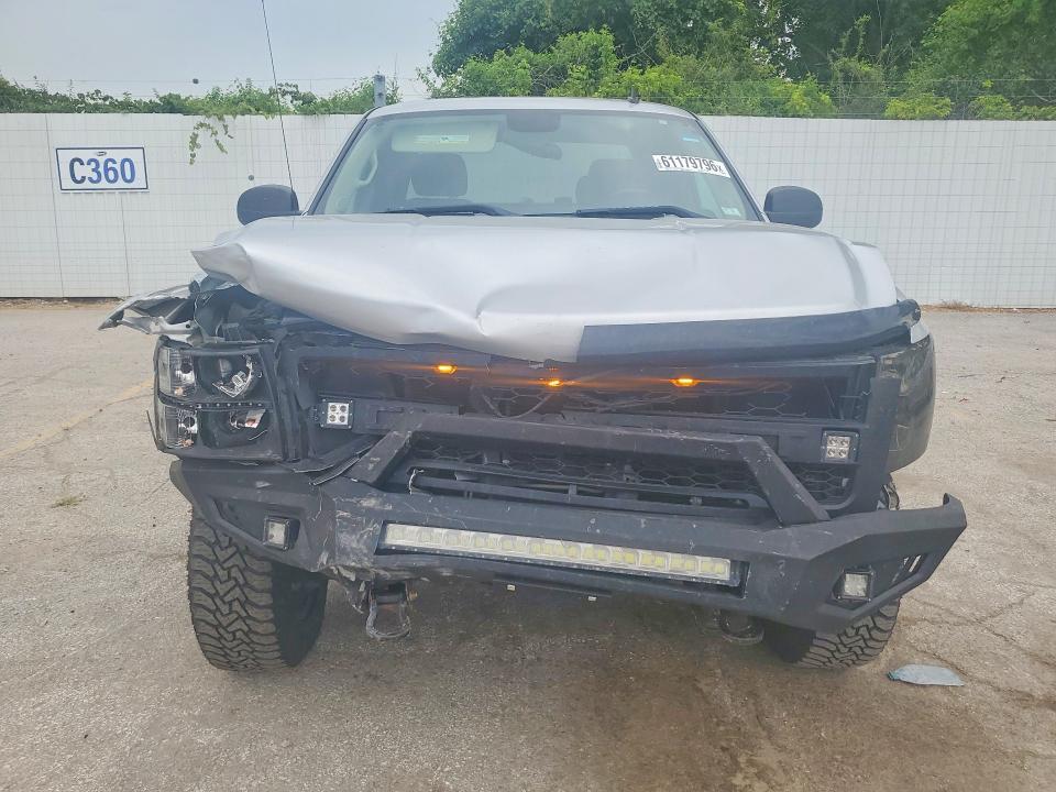 2013 CHEVROLET SILVERADO K1500 LT — Фото 5 из 13