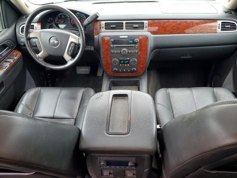 2013 CHEVROLET AVALANCHE LT — Фото 8 из 12