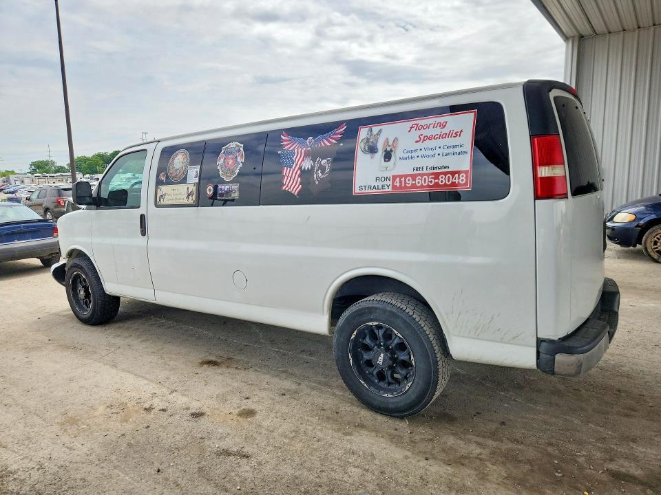 1GAZG1FG0D1190730 2013 CHEVROLET EXPRESS G3500 photo no. 2