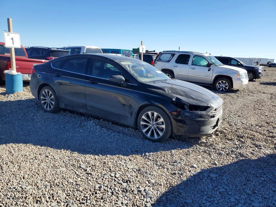 2020 FORD FUSION SE — Фото 4 из 13