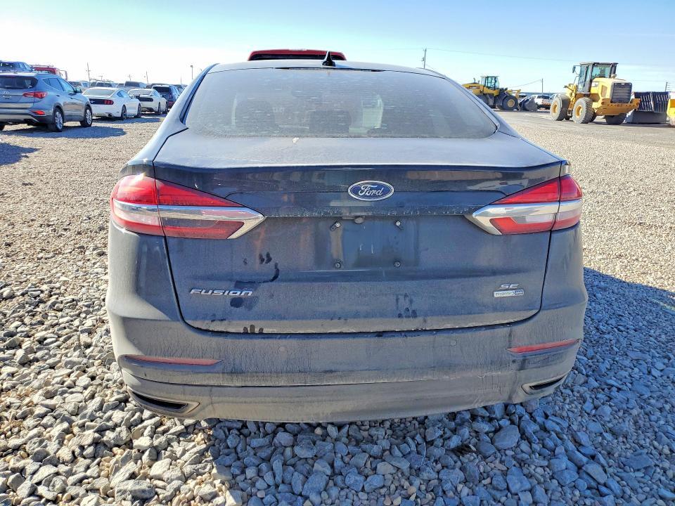 2020 FORD FUSION SE — Фото 6 из 13