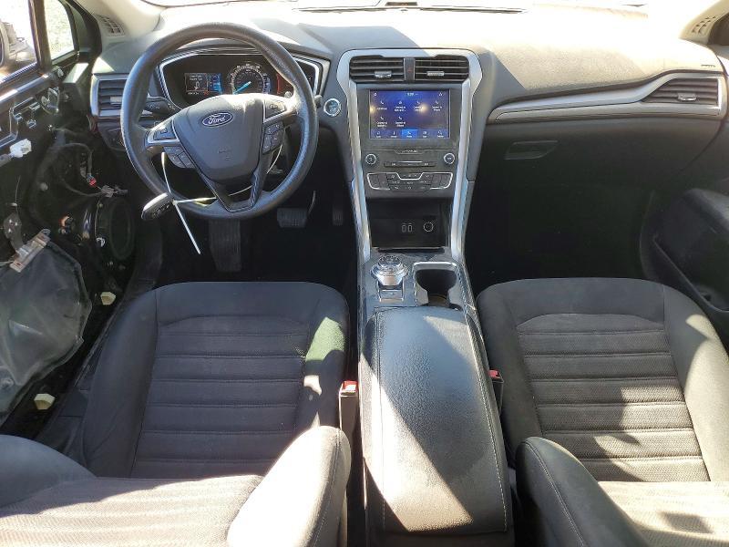2020 FORD FUSION SE — Фото 8 из 13