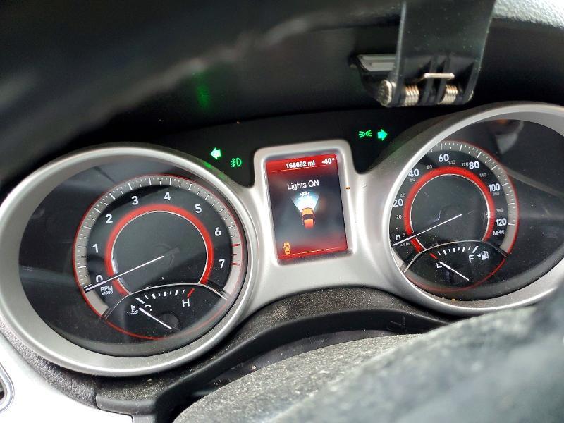 2013 DODGE JOURNEY SXT — Фото 9 из 12