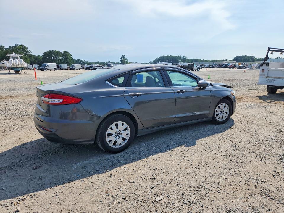 2020 FORD FUSION S — Фото 3 из 12