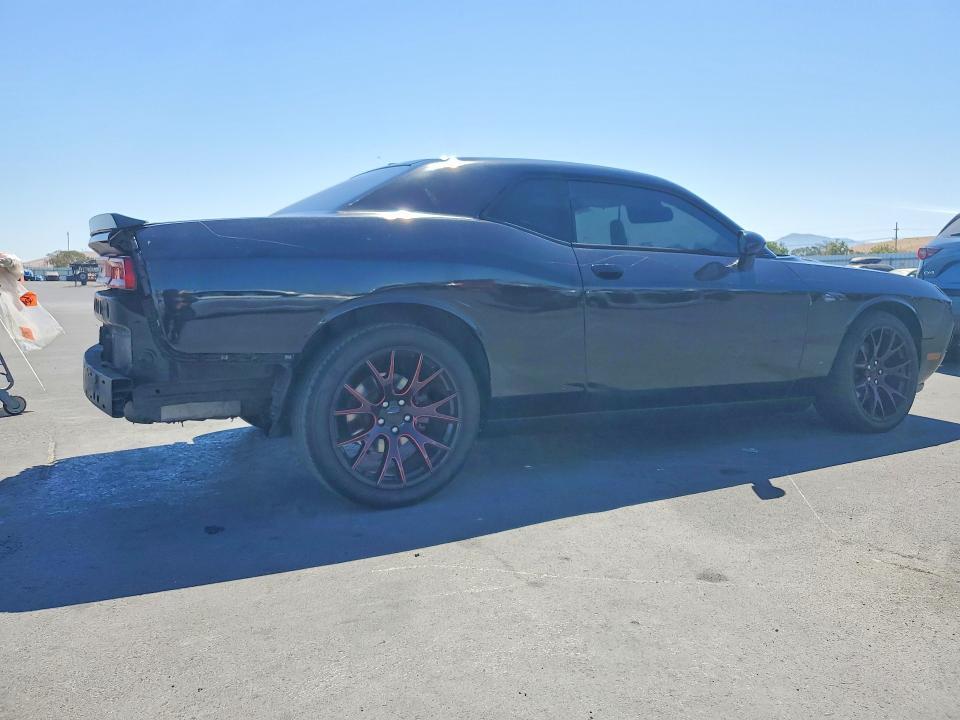 2013 DODGE CHALLENGER R/T — Фото 3 из 12