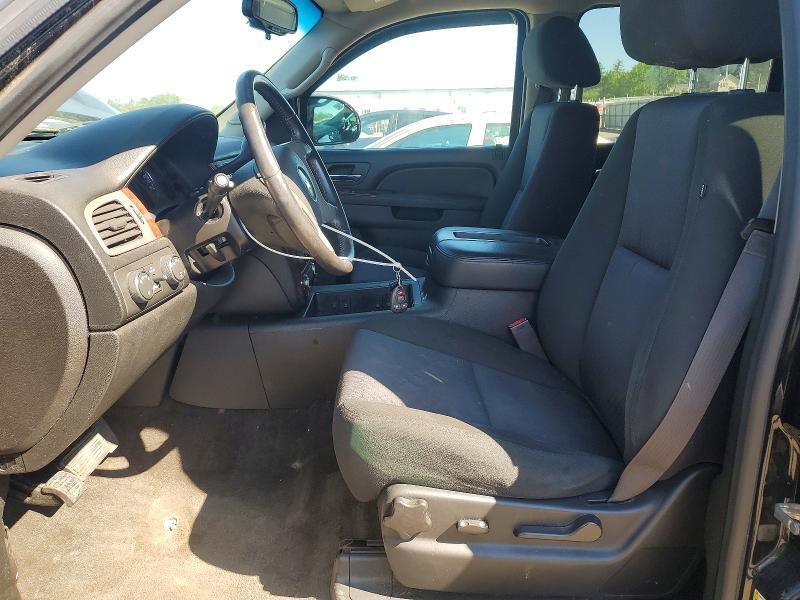 2013 CHEVROLET SUBURBAN K1500 LS — Фото 7 из 13