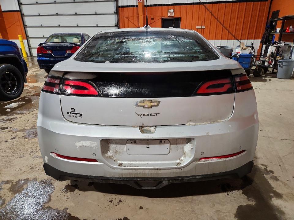 2013 CHEVROLET VOLT 5DR — Фото 6 из 12