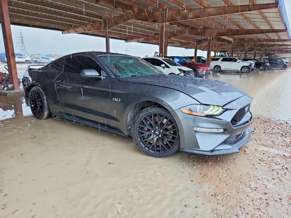 2020 FORD MUSTANG GT — Фото 4 из 12