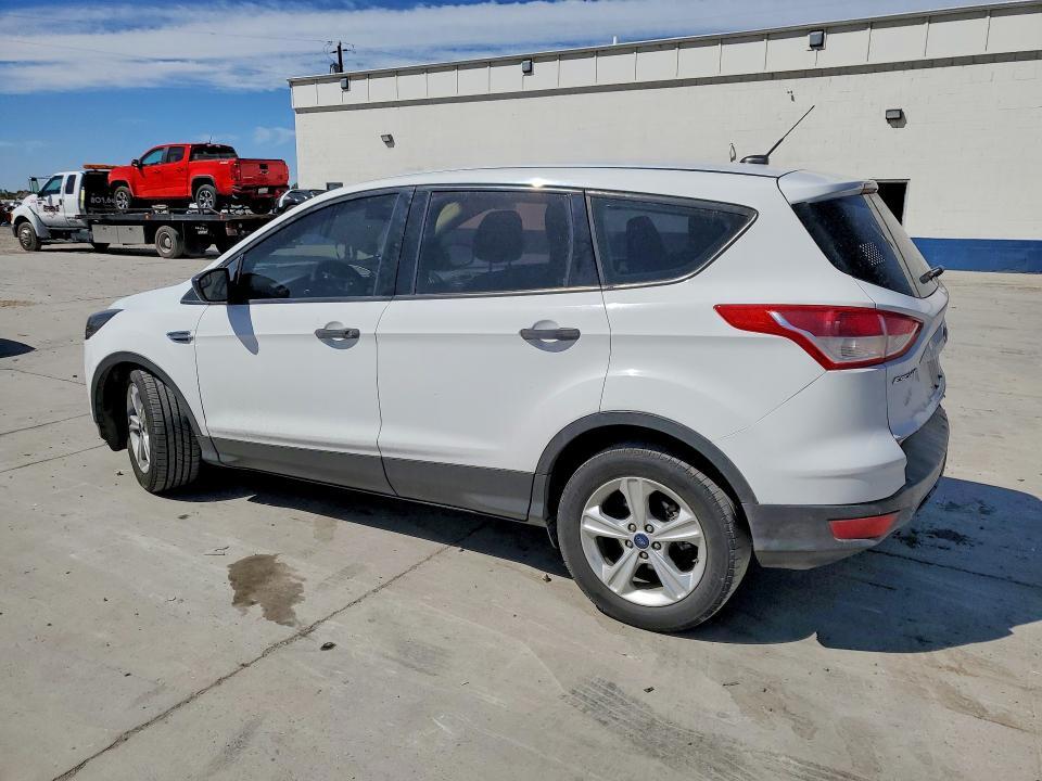 1FMCU0F76DUC24647 2013 FORD ESCAPE photo no. 2