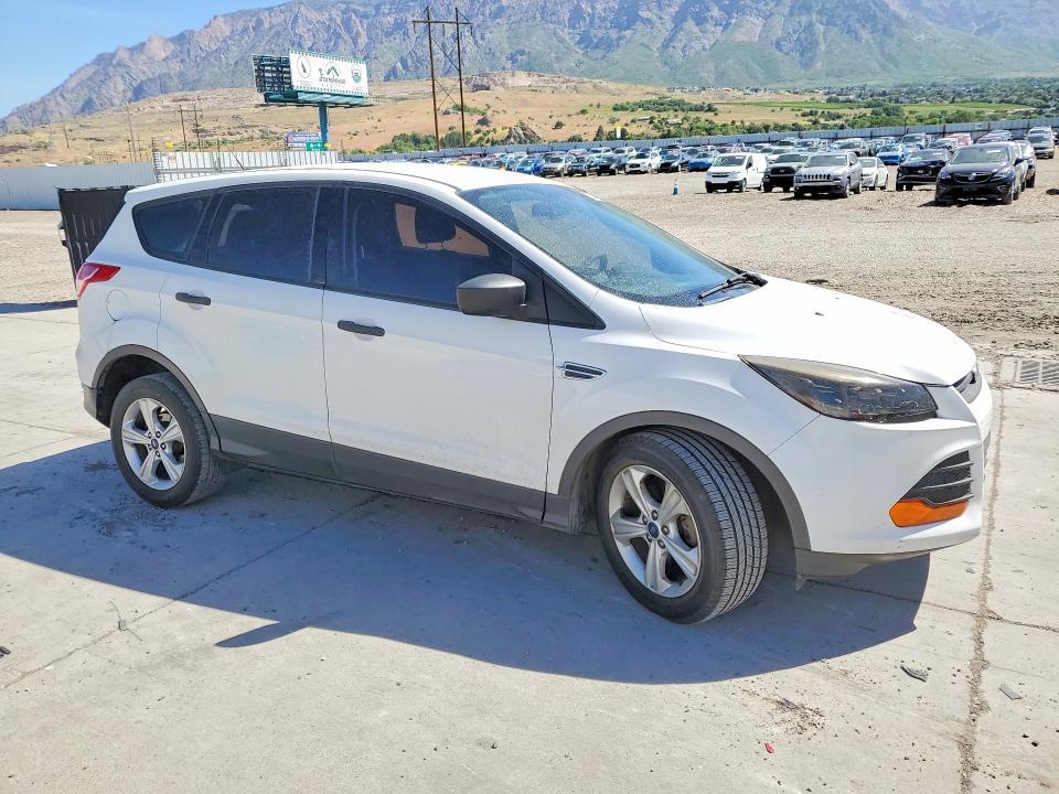 1FMCU0F76DUC24647 2013 FORD ESCAPE photo no. 4