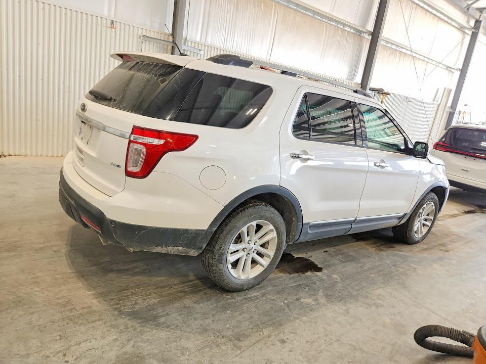1FM5K8D80DGA58830 2013 FORD EXPLORER photo no. 3