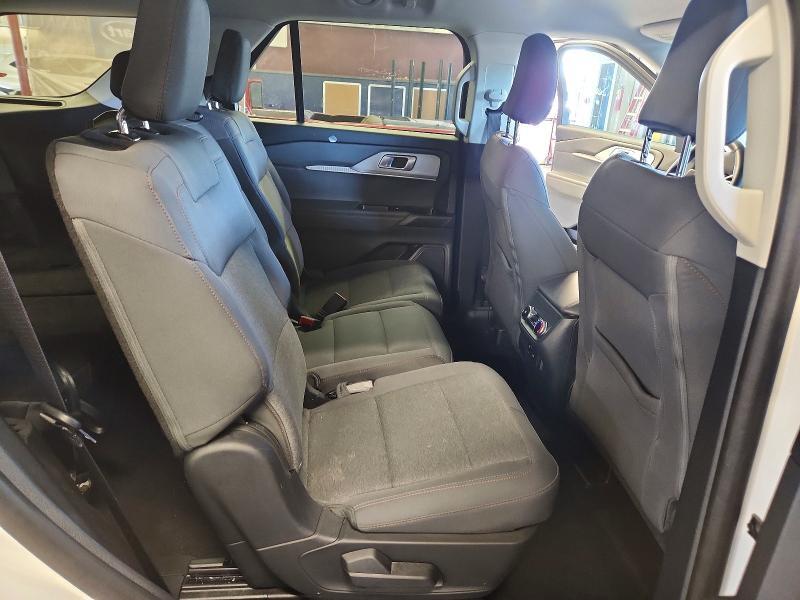 2025 FORD EXPLORER ACTIVE — Фото 11 из 13