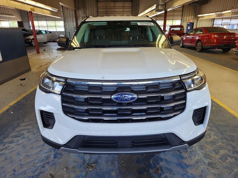 2025 FORD EXPLORER ACTIVE — Фото 5 из 13