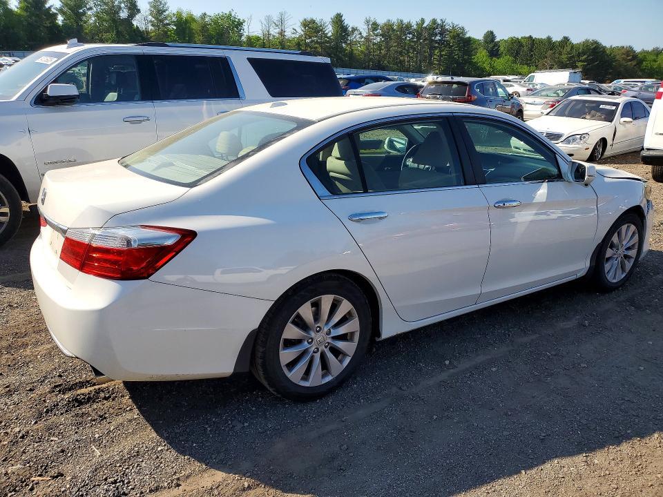 1HGCR2F84DA134751 2013 HONDA ACCORD photo no. 3
