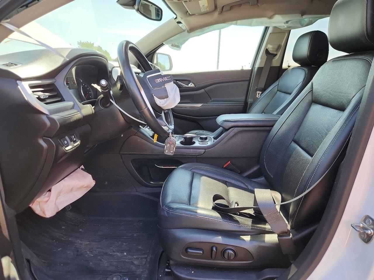 2020 GMC ACADIA SLT — Фото 7 из 13