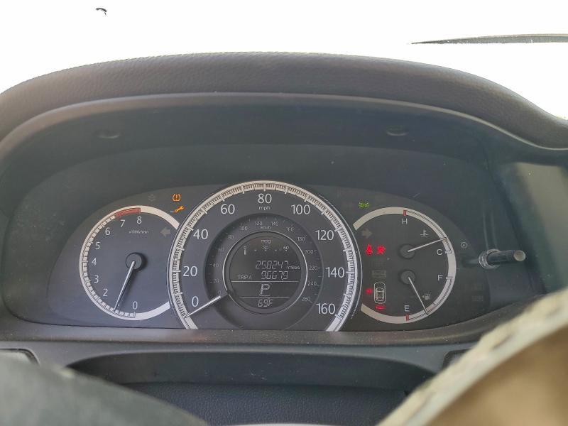 2013 HONDA ACCORD LX — Фото 9 из 12