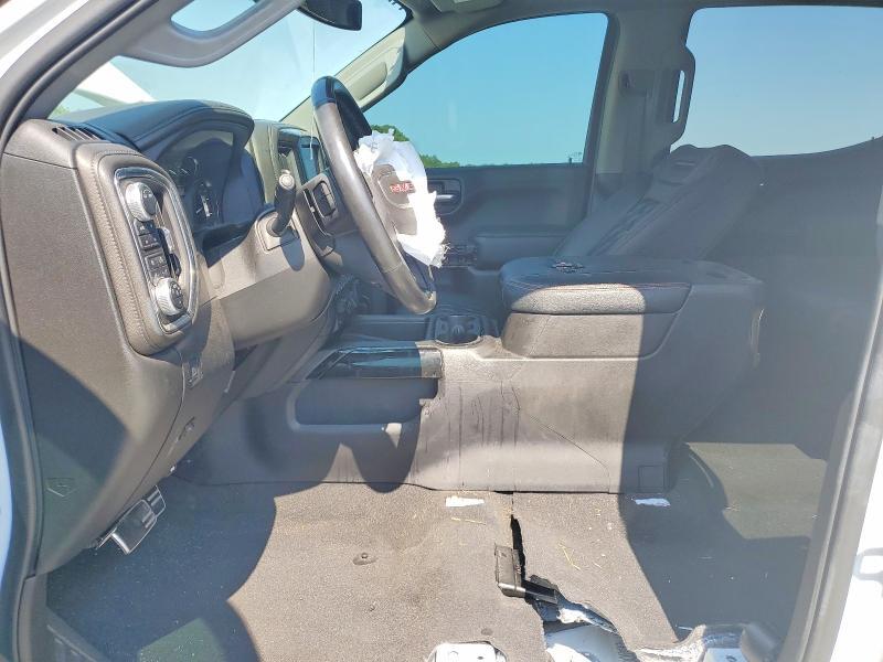 2020 GMC SIERRA K1500 SLT — Фото 14 из 16