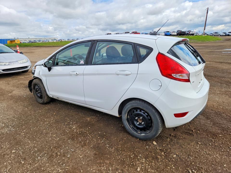 2013 FORD FIESTA SE — Фото 2 из 13
