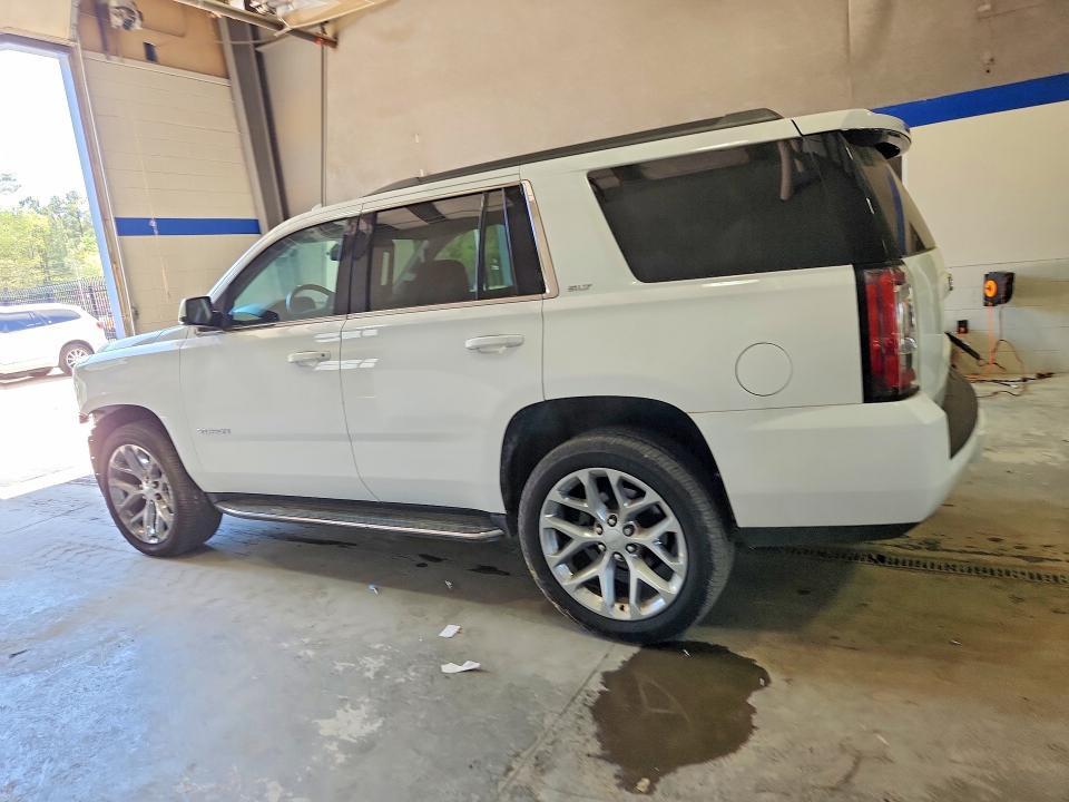 2020 GMC YUKON SLT — Фото 2 из 14