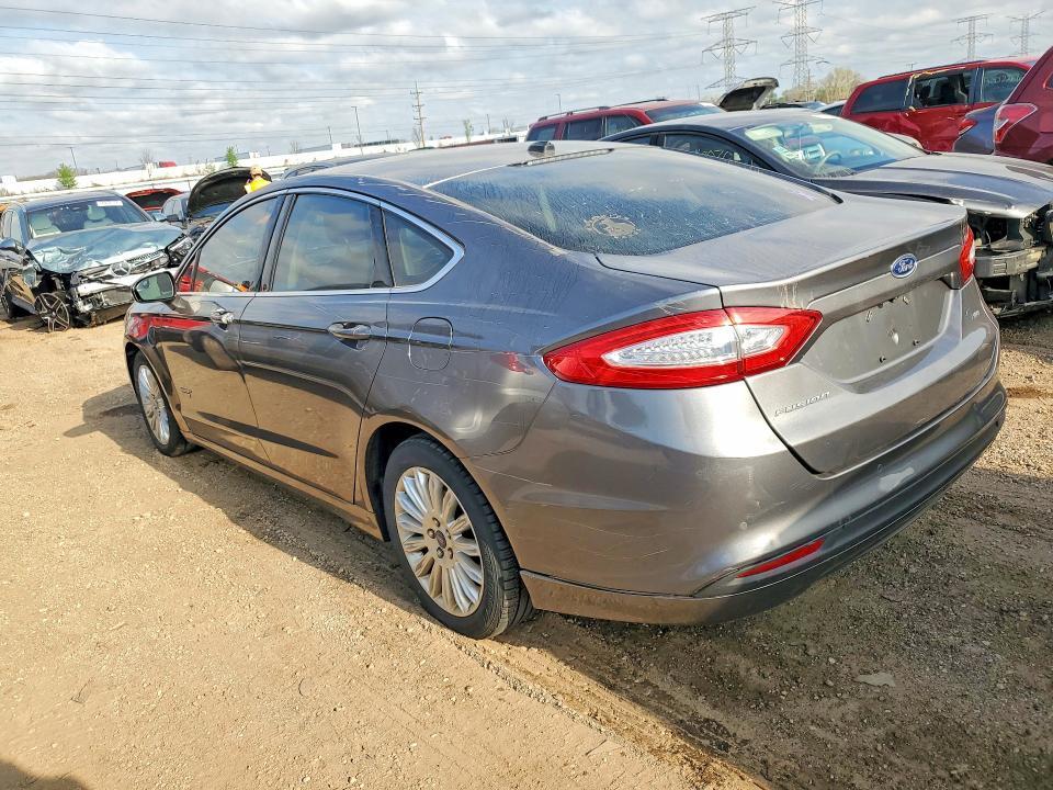 2013 FORD FUSION SE PHEV — Фото 2 из 12