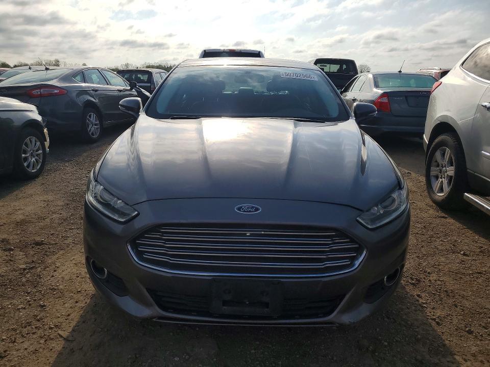 2013 FORD FUSION SE PHEV — Фото 5 из 12