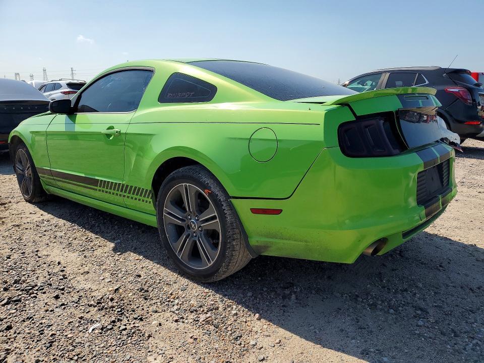 2013 FORD MUSTANG — Фото 2 из 14